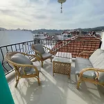 Castello 别墅 马尔马里斯