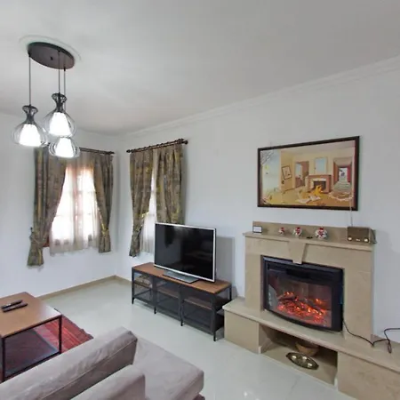 Castello * マルマリス