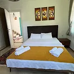 Castello Villa *