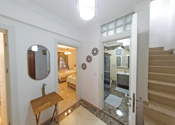 Castello * מרמריס