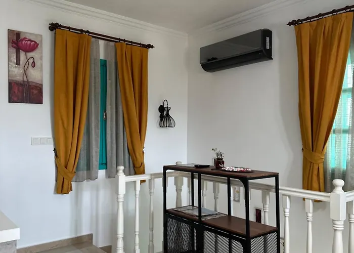 Castello * מרמריס