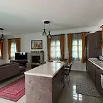 Castello Villa *