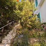 Villa Castello *